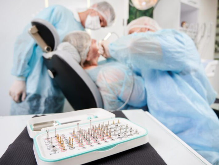 Discovering Top-Tier Dental Implants in North Hollywood